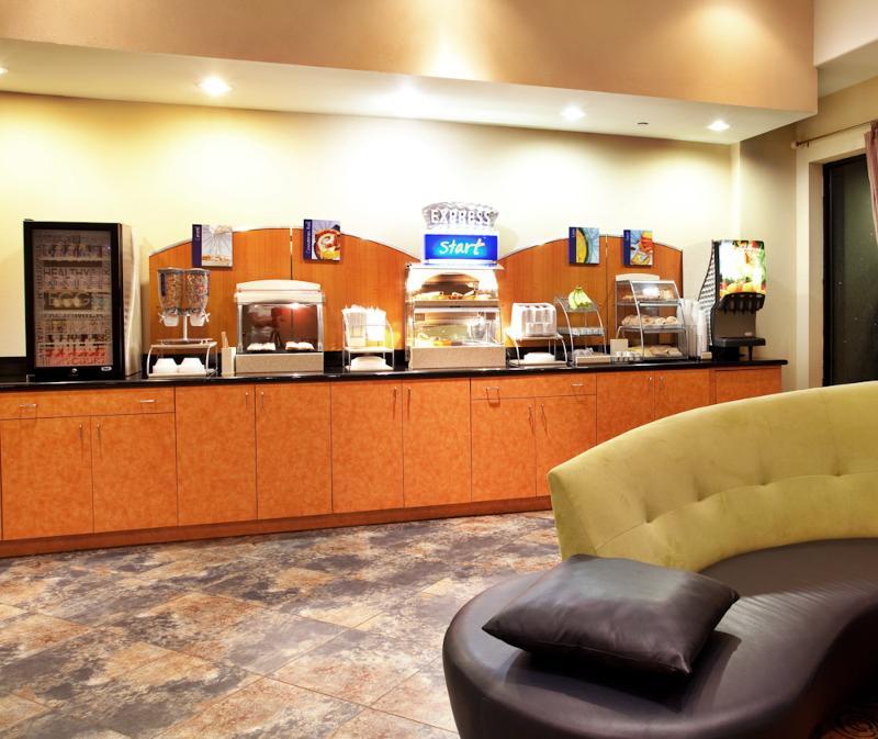 Holiday Inn Express Hotel & Suites La Place By Ihg Exteriör bild